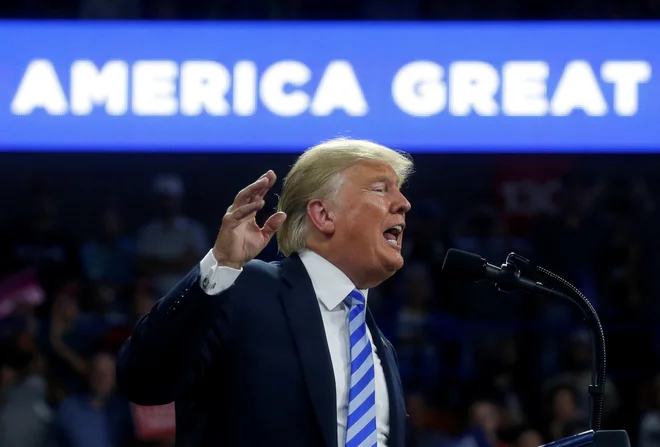 Donald trump je napadel tožilca Jeffa Sessionsa. FOTO: Leah Millis/Reuters