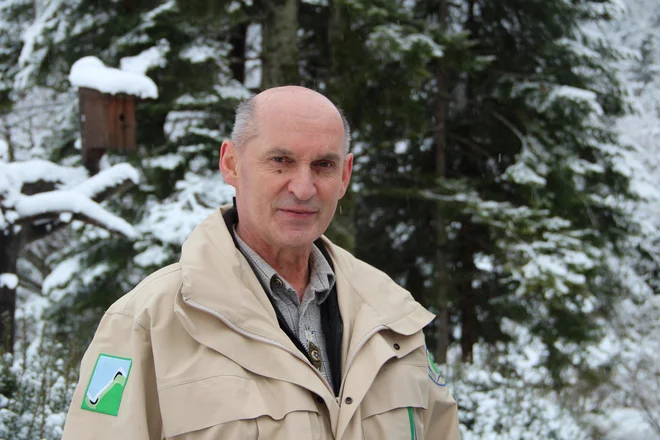 Ravnatelj Risnjaka Miljenko Gašparac: »Risi so na srečo vrsta, ki jo je mogoče vrniti v naravo.« FOTO: Simona Fajfar