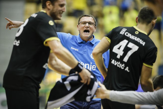 Zoran Jovičić je lahko zadovoljen, kako deluje njegova ekipa. FOTO: Uroš Hočevar