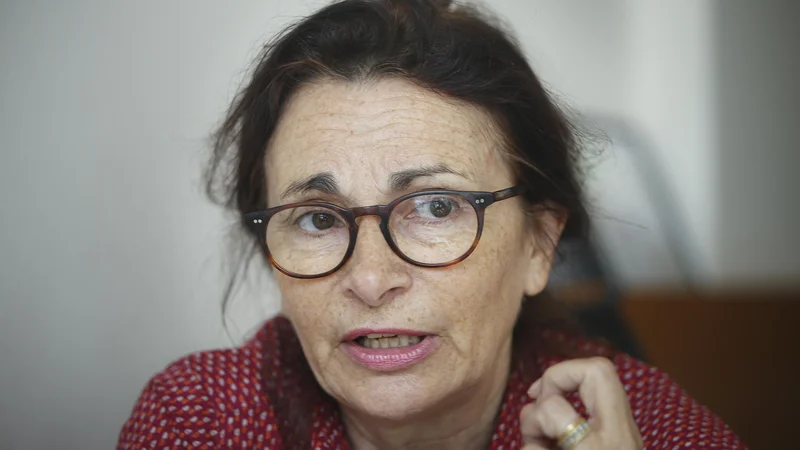 Fotografija: Anne Muxel je pred nedavnim v Ljubljani nastopila na predavanju Biti star 20 let v politiki. Nove percepcije, nove rabe, nova pričakovanja. Foto: Jože Suhadolnik