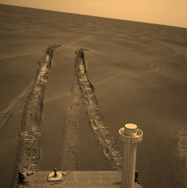 Mars poseljujejo roboti s planeta Zemlja. FOTO: NASA/JPL-Caltech