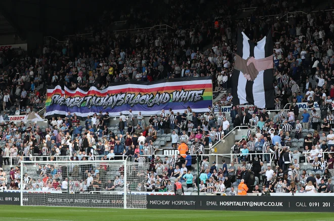 Newcastle United je klub s 127-letno tradicijo, ki leži v mestu Newcastle manj kot 100 km od angleško-škotske meje. FOTO: Reuters