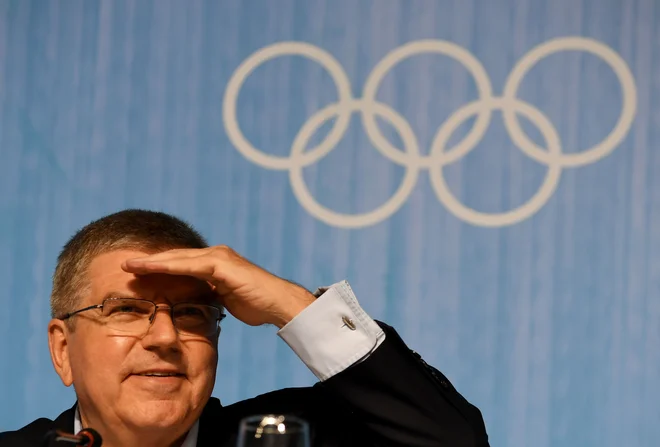 Predsednik MOK Thomas Bach si ne beli glave zaradi dodatnih stroškov ob preložitvi iger v Tokiu. FOTO: AFP