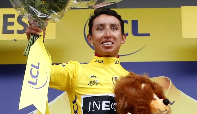 Lanski zmagovalec Toura Egan Bernal se ni več pripravljen žrtvovati za ekipne kolege. FOTO: Reuters