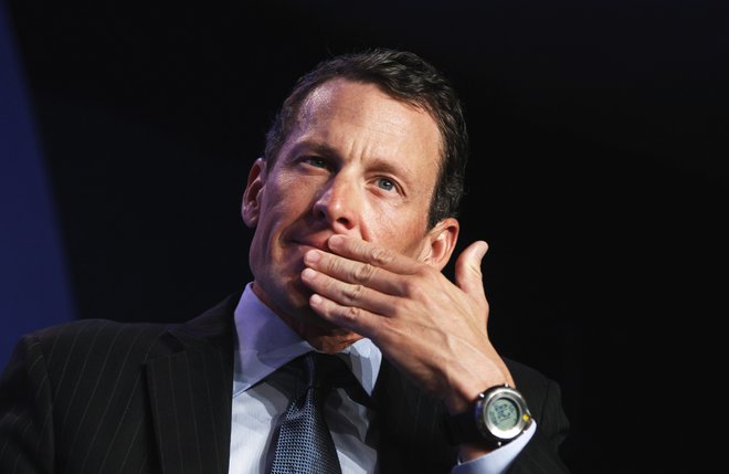 Lance Armstrong ima tudi dobrodelno fundacijo za boj proti raku. FOTO: Reuters