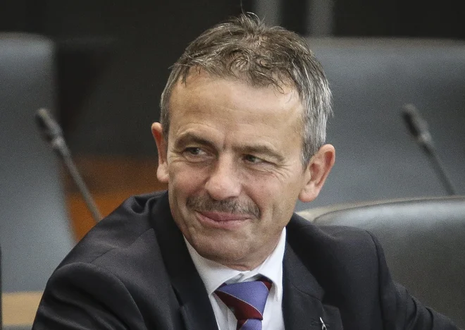 V SMC trdijo, da je Gregor Židan dejal, da je dobil sanjsko ponudbo za prestop. FOTO: Jože Suhadolnik/Delo