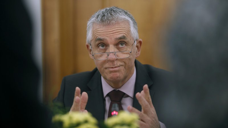 Fotografija: Bo Tomaž Gantar ostal zdravstveni minister? FOTO: Blaž Samec