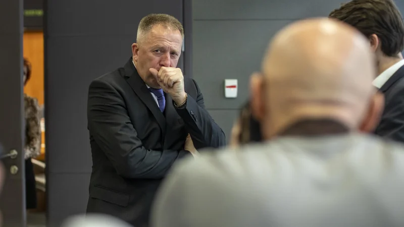 Fotografija: Po besedah Zdravka Počivalška sta sicer odhoda poslancev Janija Möderndorferja in Gregorja Židana pretresla poslansko skupino SMC. FOTO: Voranc Vogel/Delo