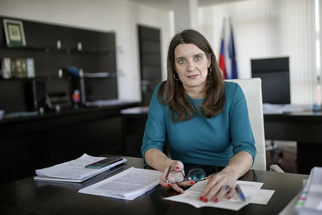 Simona Kustec obljublja, da vlada ne bo pozabila na šport. FOTO: Blaž Samec