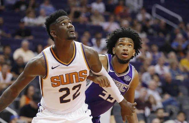 DeAndre Ayton je pokazal, kaj je Phoenix videl v njem. FOTO: AP
