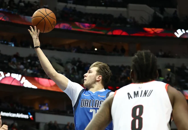 Luka Dončić je bil po vrnitvi takoj spet najboljši strelec Dallasa. FOTO: Ronald Martinez/AFP