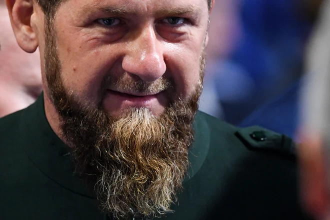 43-letni Ramzan Kadirov sicer slovi po provokativnih izjavah in grožnjah, očitajo mu številne kršitve človekovih pravic. FOTO: Kiril Kudrijavcev/AFP