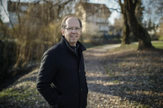 Član strokovne komisije, ekonomist Dušan Mramor. FOTO: Uroš Hočevar/Delo