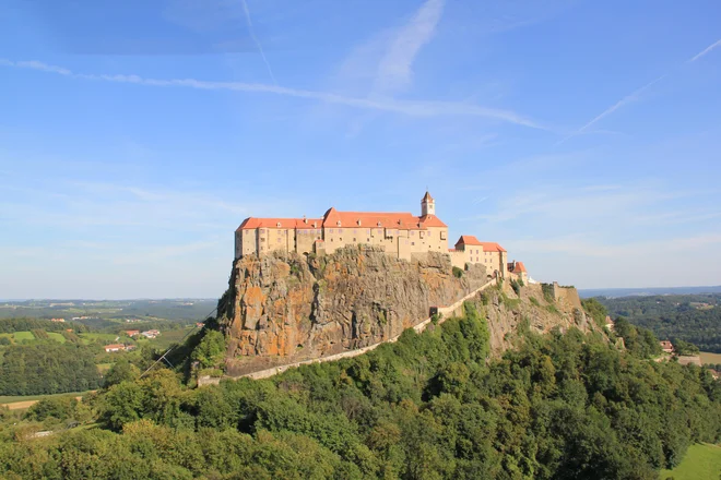 Eden najimpresivnejših na Cesti gradov: Riegersburg v jugovzhodnem delu avstrijske Štajerske. FOTO: Tourismusdienstleistungs GmbH