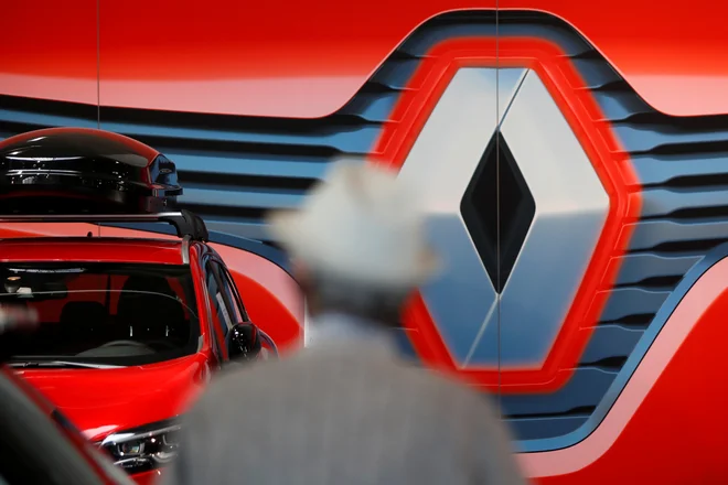 Renault je eno tistih evropskih avtomobilskih podjetij (med drugim so to še Fiat Chrysler, Jaguar Land Rover), ki potrebuje nujno likvidnostno posojilo domače države – šlo naj bi za pet milijard evrov. Foto Reuters