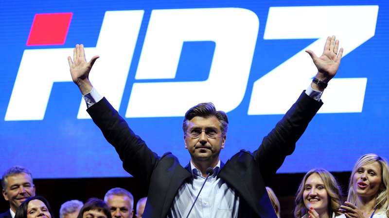 Fotografija: Andrej Plenković, voditelj HDZ, med volilno kampanjo leta 2016. FOTO: Reuters