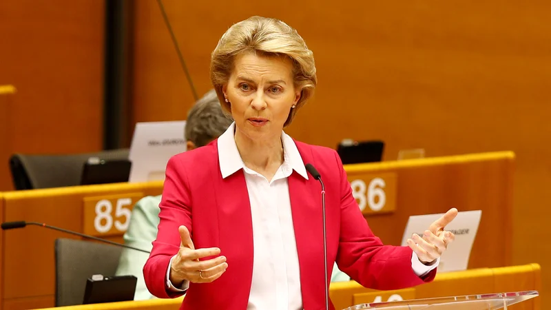 Fotografija: Predlog za sklad za okrevanje, ki ga je včeraj predstavila predsednica evropske komisije Ursula von der Leyen, je korak v pravo smer in bi moral čim prej zaživeti v praksi. FOTO: Reuters