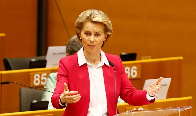 Predlog za sklad za okrevanje, ki ga je včeraj predstavila predsednica evropske komisije Ursula von der Leyen, je korak v pravo smer in bi moral čim prej zaživeti v praksi. FOTO: Reuters