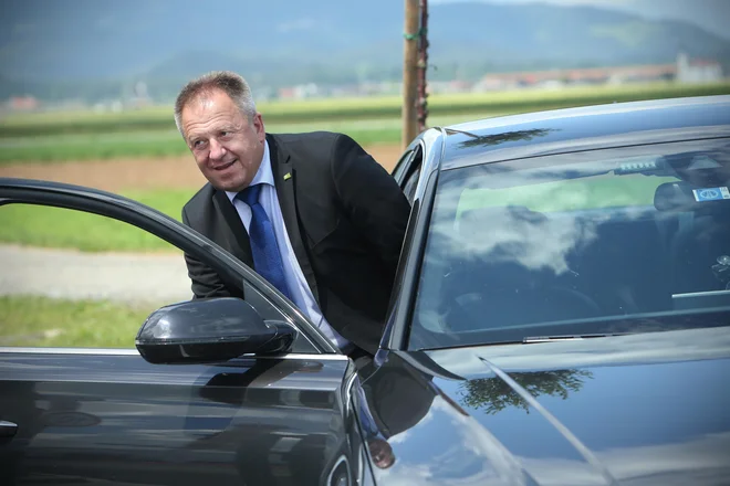 Počivalška čaka tudi 2. faza izgradnje tovarne avtomobilov Magna Steyr in uresničitev prizadevanj za podvojitev sredstev za spodbujanje naložb. FOTO: Jure Eržen