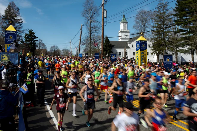 Tradicija maratona v Bostonu je dolga že 124 let. FOTO: Reuters