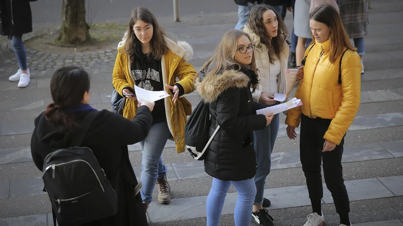 Fotografija: Informativni dan na Filozofski fakulteti februarja letos. FOTO: Jože Suhadolnik/Delo