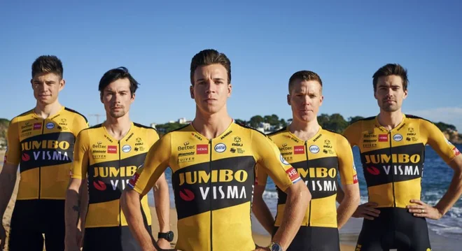 Primož Roglič (drugi z leve) se ne boji konkurence znotraj svoje ekipe. FOTO: Jumbo-visma
