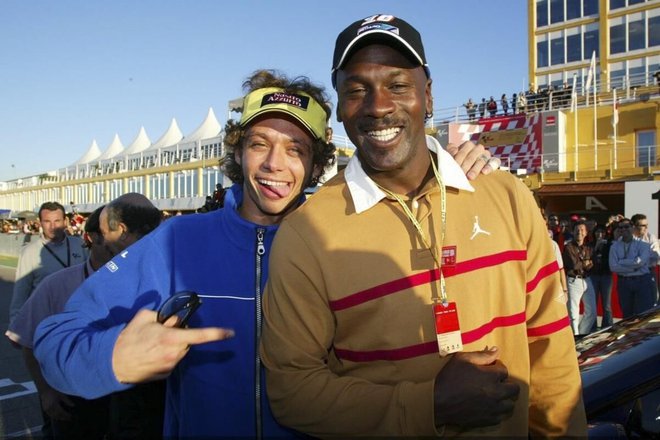 Michael Jordan je na dirkališču spoznal tudi sedemkratnega prvaka razreda motogp Valentina Rossija. FOTO: Motogp.com