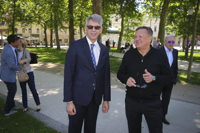 Direktor medijske družbe Delo Andrej Kren in ljubljanski župan Zoran Janković znova pričakujeta izjemen festival. Foto Jože Suhadolnik