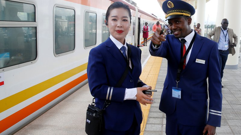 Fotografija: Kitajska je v minulih desetletjih sistematično povečevala prisotnost v Afriki. FOTO: Reuters