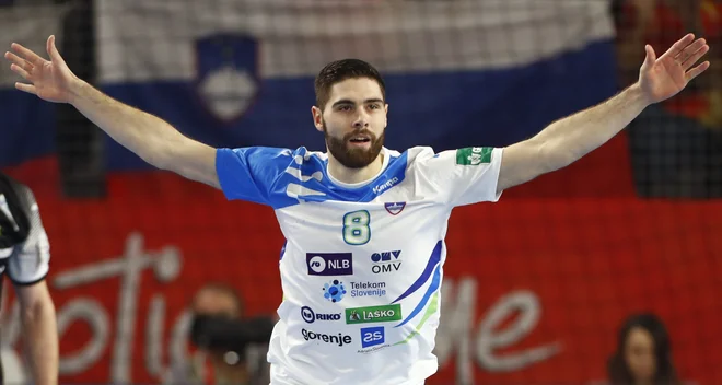 Blaž Janc je star šele 22 let, pa je že eden od bolj izkušenih v reprezentanci. FOTO: Reuters