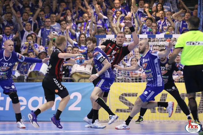 Vardar je v Szegedu zaostajal že za devet golov. FOTO: Szeged