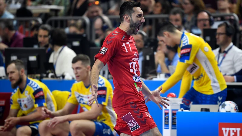 Fotografija: Bivši slovenski reprezentant Dragan Gajić je bil eden od najboljših pri Veszpremu, ki se bo za naslov evropskega prvaka pomeril s skopskim Vardarjem. FOTO: AFP