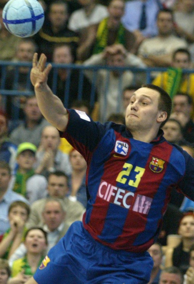 Žvižej je leta 2005 z Barcelono osvojil ligo prvakov. FOTO: Matej Družnik