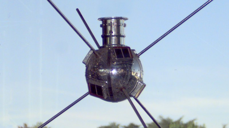 Fotografija: Bil je prvi satelit, ki je za napajanje uporabljal sončne celice. FOTO: Nasa 