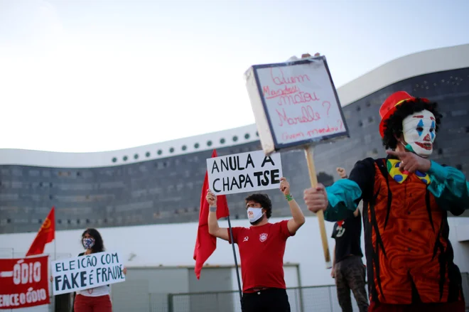 Brazilija je vse bolj polarizirana, kar se vedno znova potrjuje na ulicah. FOTO: Adriano Machado/Reuters