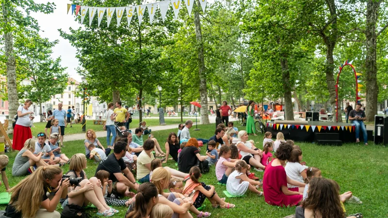 Fotografija: Junij v Ljubljani Foto Mol