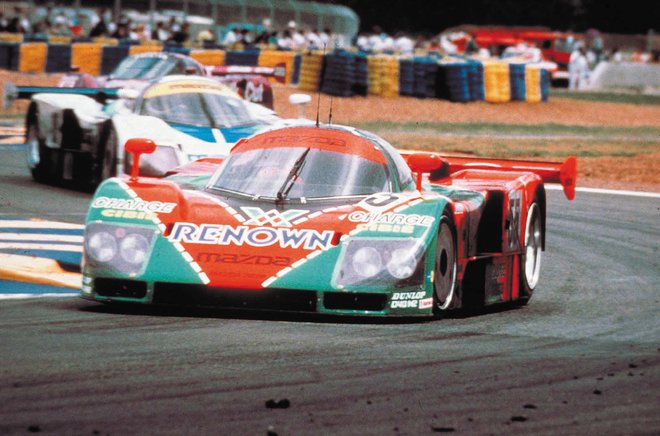 Leta 1991 so kot prvi proizvajalec z rotacijskim motorjem in kot prva japonska znamka zmagali na sloviti dirki 24 ur Le Mansa. FOTO: Mazda