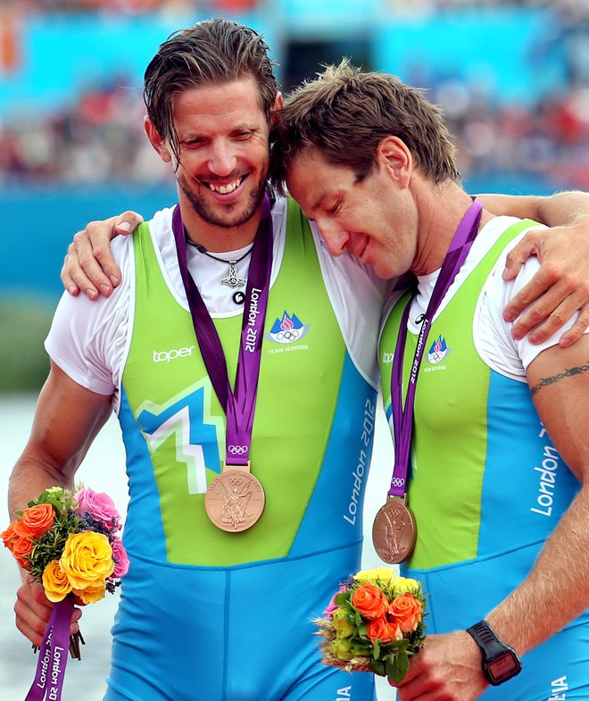 Čustven konec izjemno uspešne naveze: Iztok Čop in Luka Špik sta nazadnje skupaj tekmovala na OI v Londonu 2012, kjer sta osvojila srebro, pred tem sta že bila zlata v Sydneyju 2000 in srebrna v Atenah 2004. FOTO: Matej Družnik/Delo