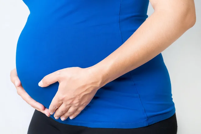 Hujše težave lahko nastanejo predvsem pri nosečnicah, saj lahko parazit napade plod in povzroči splav. FOTO: Getty Images/iStockphoto