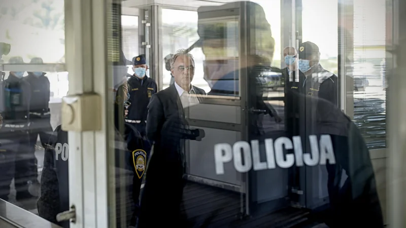 Fotografija: Anton Travner, generalni direktor policije, se je odločil za novo kadrovsko menjavo. FOTO: Blaž Samec/Delo