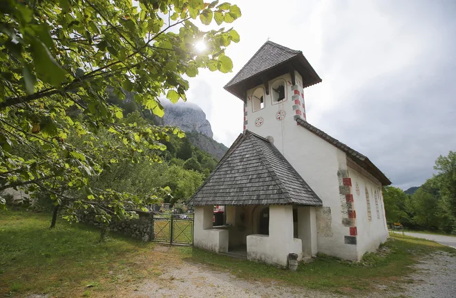 Največja posebnost občine je cerkvica sv. Egidija v Ribjeku iz leta 1697. FOTO: Jože Suhadolnik/Delo