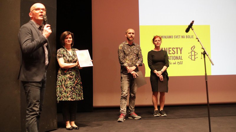 Fotografija: Sinoči so na Festivalu dokumentarnega filma podelili nagrade. Zmagovalec 22. edicije festivala je romunski film Kolektiv. Foto Voranc Vogel