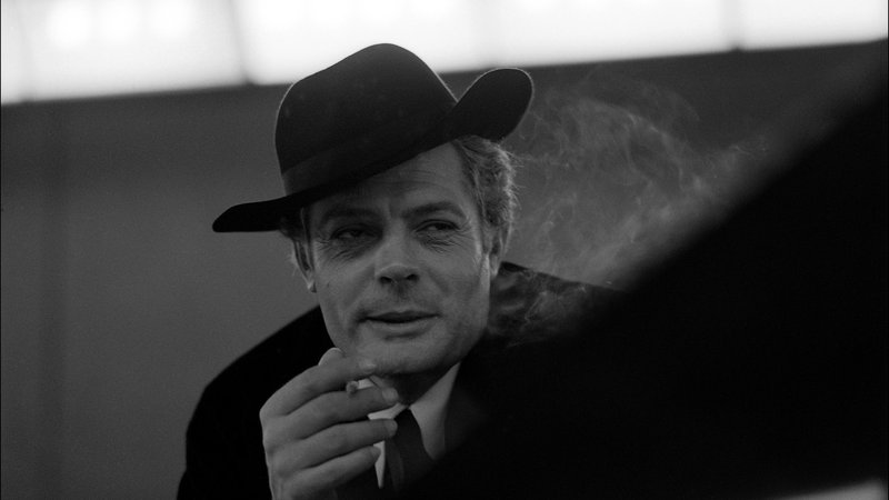 Fotografija: Projekcijo Fellinijevega filma 8 ½  – z Marcellom Mastroiannijem v glavni vlogi – bodo izvedli v sodelovanju s Slovensko kinoteko.