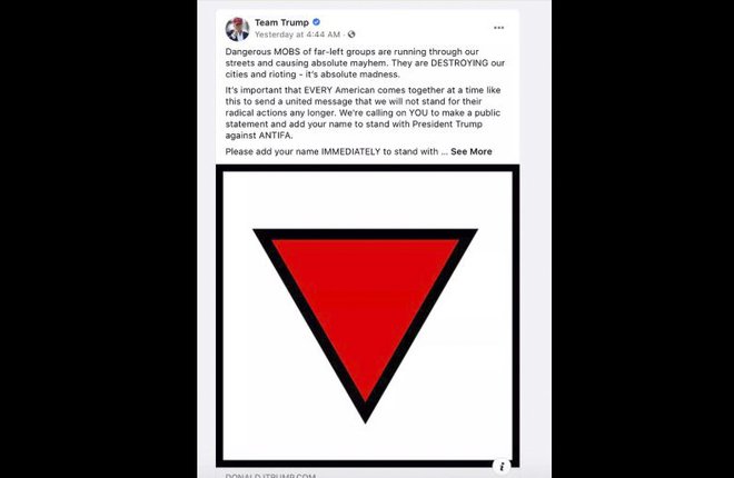 V oglasu je jasno viden obrnjen rdeč trikotnik, na las podoben simbolu, ki so ga uporabljali nacisti. FOTO: Handout AFP