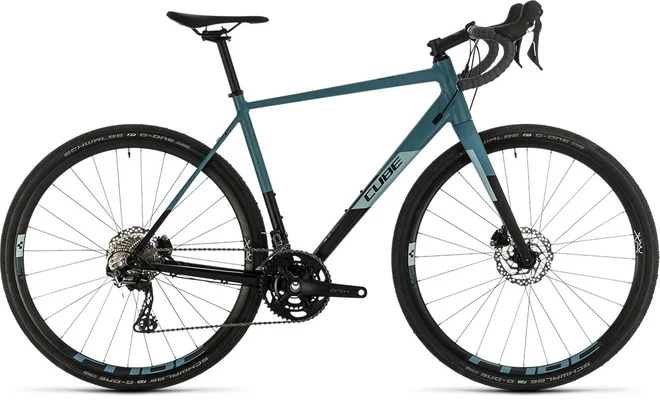 Cube Nuroad race black 'n' greyblue. FOTO: Arhiv proizvajalca