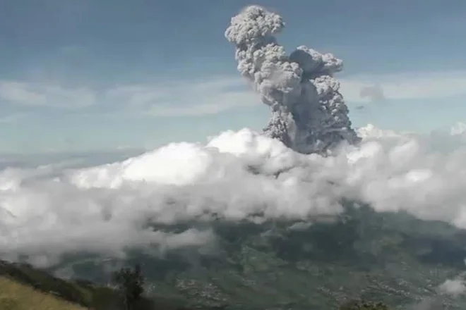 Merapi je zadnje čase znova zelo aktiven. FOTO: BPPTKG/AFP