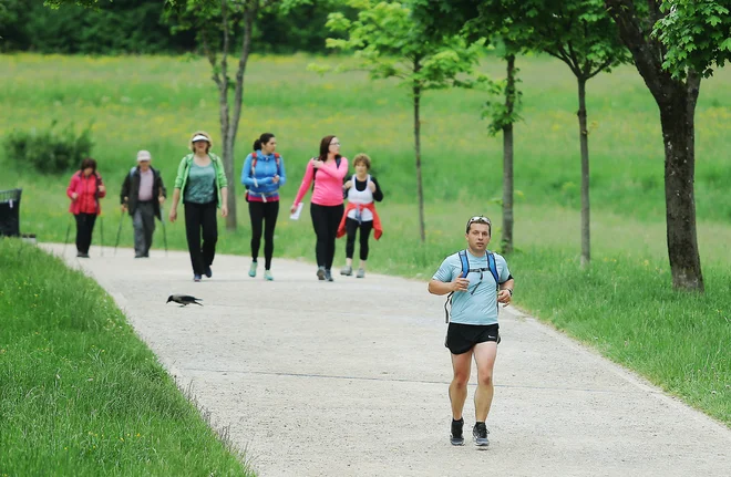 Pohod po poteh okupirane Ljubljane 9.5.2015 Ljubljana Slovenija