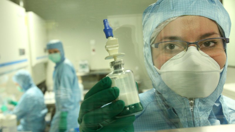 Fotografija: Kako smo pripravljeni za pomoč bolnikom z rakom v morebitnem drugem valu epidemije novega koronavirusa? FOTO: Jure Eržen/Delo