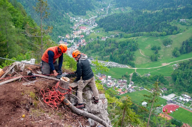 Zipline v Črni na Koroškem, ki ga bodo odprli prvi julijski konec tedna, bodo poimenovali Olimpline, po sedmih olimpijcih iz tega kraja. FOTO: Boris Keber