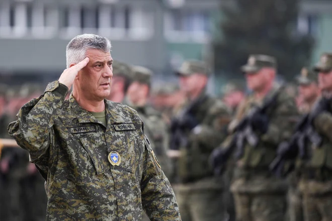 EU ne komentira obtožnice. FOTO: Armend Nimani/Afp